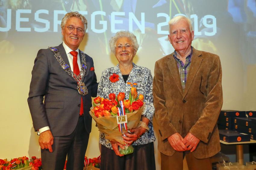 mevrouw Wolfs-van Riet