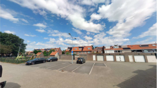 Op deze afbeelding staat het Picassohof weergegeven, klik voor een vergroting