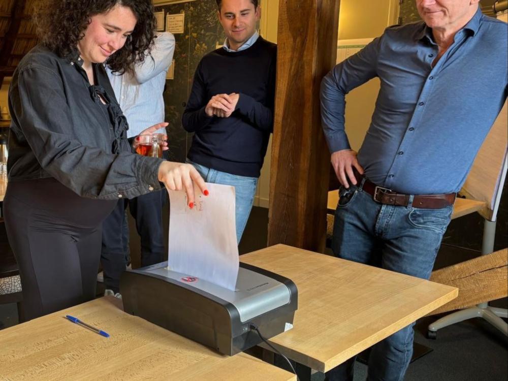 Deze afbeelding dient ter illustratie voor de start van de formatie.